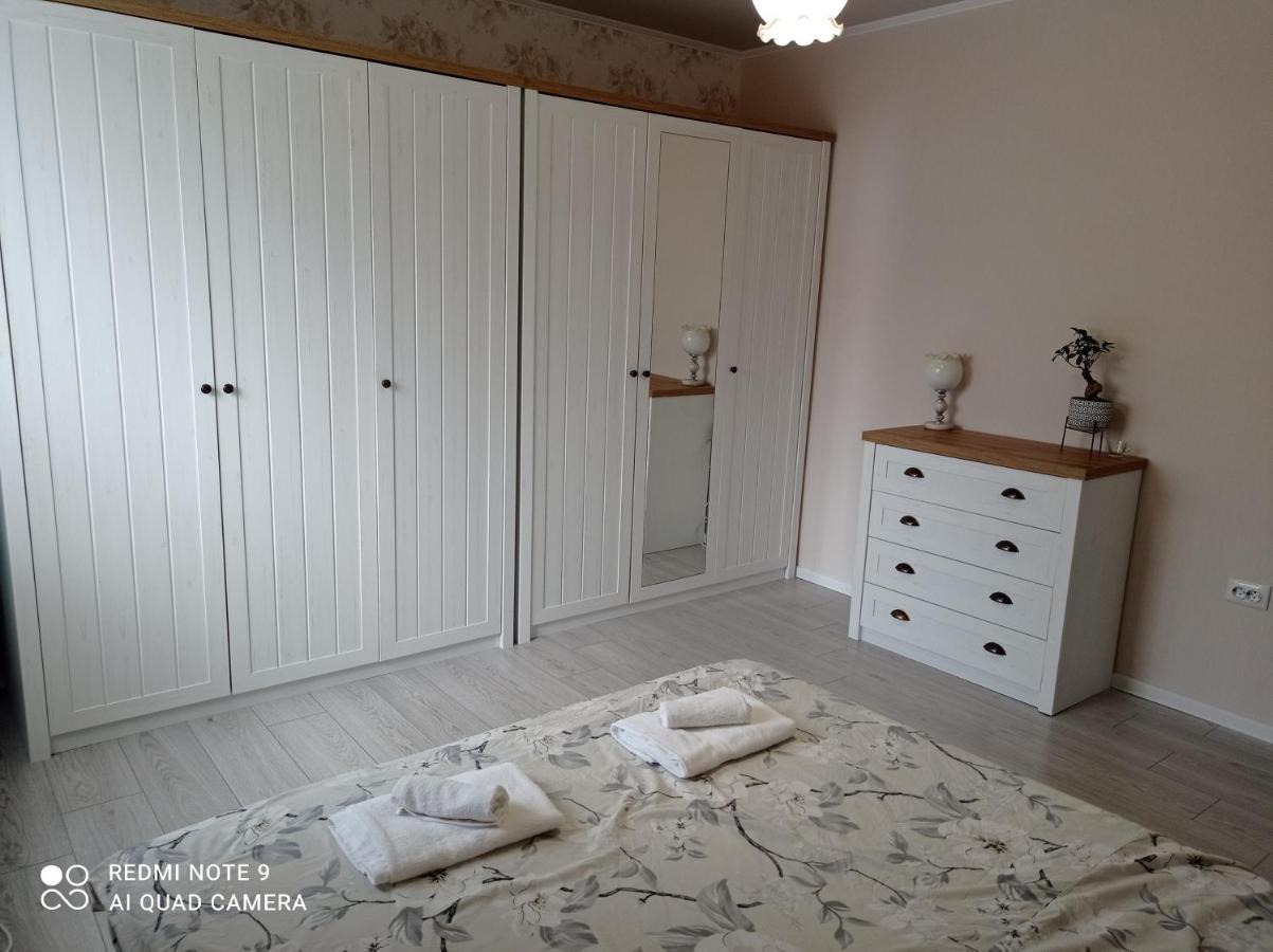Appartamento Уютна Къща Sliven Esterno foto